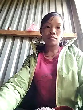 Snapshot of dinnavi chatting on 23, 10, 2025 dinnavi online show from 23, 10, 2025