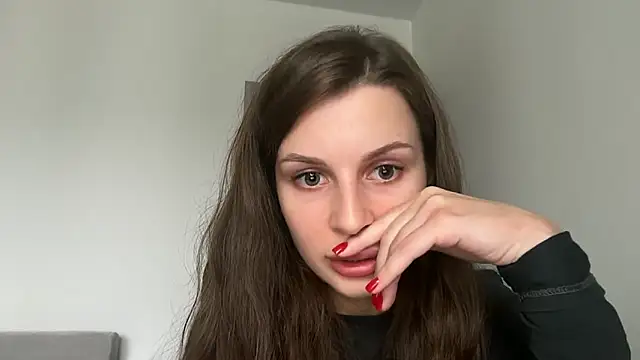 karinamoonss online show from 7, 11, 2025