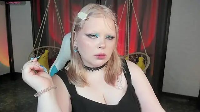 LottieReed online show from 17, 5, 2026