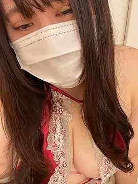 Snapshot of RIHO_riho_01 chatting on 19, 11, 2025 RIHO riho 01 online show from 19, 11, 2025