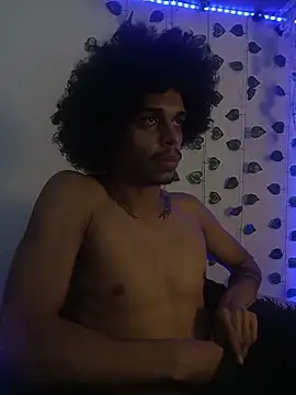 aaron play online show from 5, 11, 2025