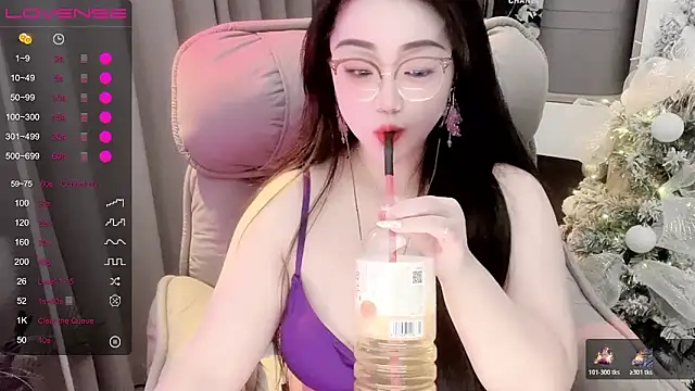 Snapshot of Monica-666888- chatting on 3, 12, 2025 Monica-666888- online show from 3, 12, 2025