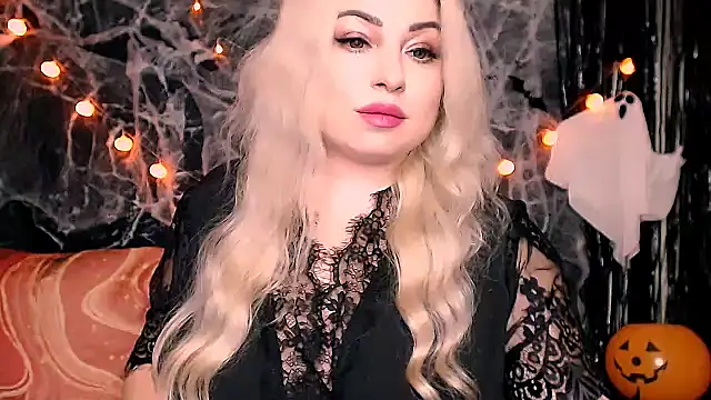 Renee Cherry online show from 29, 10, 2025