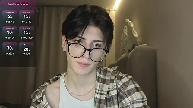 Oliver star boy  online show from 16, 1, 2026