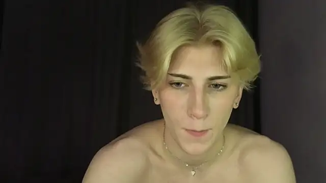 Oliver star boy  online show from 9, 5, 2026