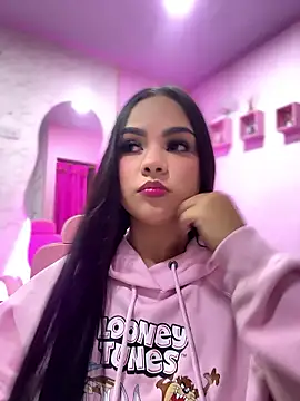 Snapshot of amber_white15 chatting on 9, 1, 2026 amber white15 online show from 9, 1, 2026