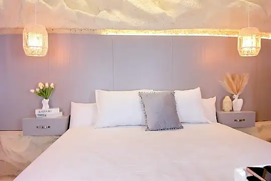 Snapshot of AmyColman_ chatting on 4, 4, 2026 AmyColman online show from 4, 4, 2026