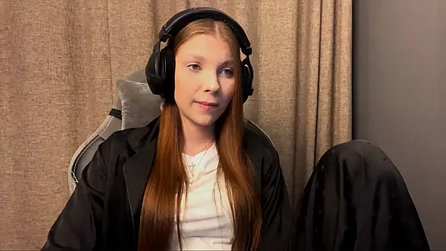 Softixq online show from 7, 11, 2025