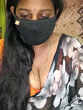 Snapshot of sivashree chatting on 14, 6, 2026 sivashree online show from 14, 6, 2026