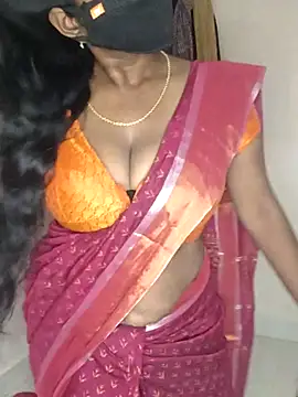 Snapshot of sivashree chatting on 5, 7, 2026 sivashree online show from 5, 7, 2026