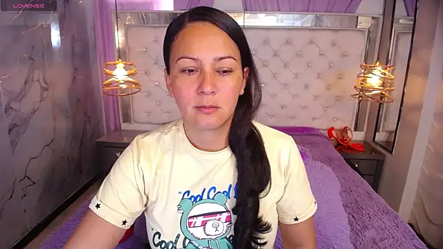 Melissa-roberts online show from 28, 11, 2025