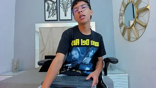 adams bobby online show from 9, 1, 2026