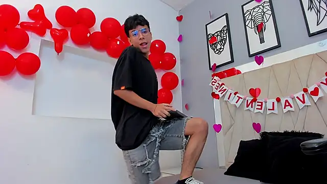 adams bobby online show from 13, 2, 2026