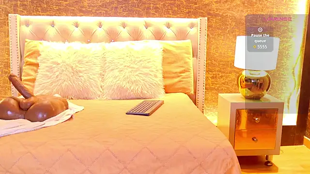 loana vegas online show from 22, 5, 2026