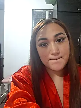 Snapshot of valilu_rosse27 chatting on 4, 2, 2026 valilu rosse27 online show from 4, 2, 2026