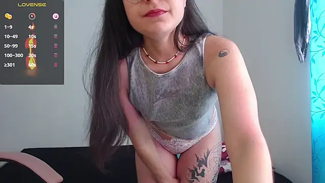 Vicky cristinax online show from 29, 10, 2025