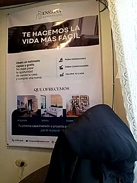 Snapshot of Valentina--1 chatting on 24, 2, 2026 Valentina--1 online show from 24, 2, 2026