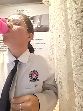 Snapshot of Valentina--1 chatting on 18, 3, 2026 Valentina--1 online show from 18, 3, 2026