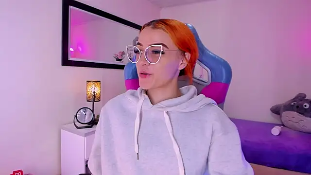 celeste blazze  online show from 16, 2, 2026