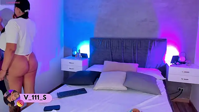 Snapshot of andreanix chatting on 13, 1, 2026 andreanix online show from 13, 1, 2026