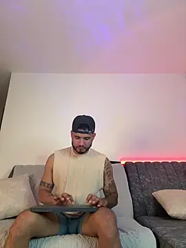 Snapshot of AUSTINN_TORRES chatting on 10, 3, 2026 AUSTINN TORRES online show from 10, 3, 2026