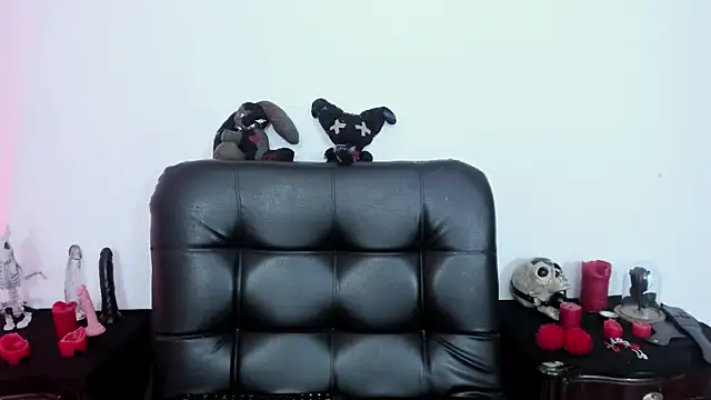 Yueeclipsa online show from 5, 12, 2025