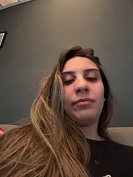 sarah honey   online show from 12, 11, 2025