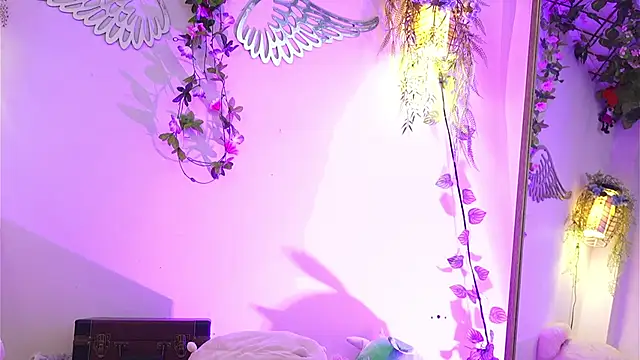 Snapshot of ISA_NIXON chatting on 30, 11, 2025 ISA NIXON online show from 30, 11, 2025