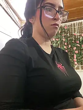 Kloe Novoa online show from 13, 12, 2025