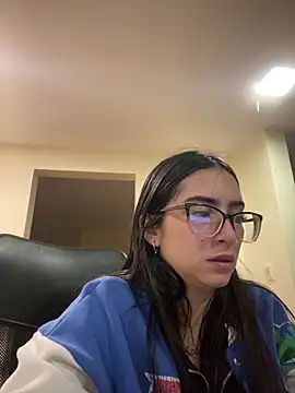 Kloe Novoa online show from 11, 5, 2026
