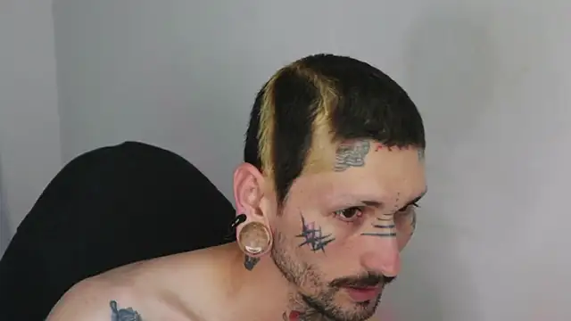 Snapshot of TokyoHatsumoto chatting on 15, 3, 2026 TokyoHatsumoto online show from 15, 3, 2026