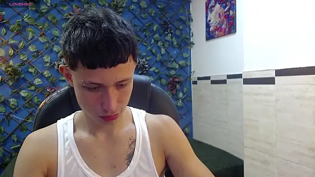 Garuo 18 online show from 23, 12, 2025