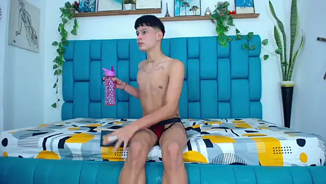 Hot Boys Latinos X online show from 27, 11, 2025