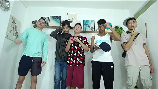 Hot Boys Latinos X online show from 18, 1, 2026