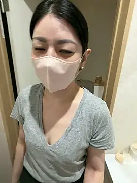 Snapshot of akimix_xoxo chatting on 25, 2, 2026 akimix xoxo online show from 25, 2, 2026