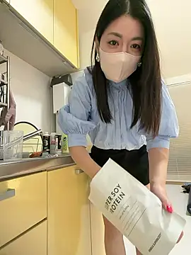 Snapshot of akimix_xoxo chatting on 2, 3, 2026 akimix xoxo online show from 2, 3, 2026