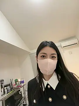 Snapshot of akimix_xoxo chatting on 2, 4, 2026 akimix xoxo online show from 2, 4, 2026