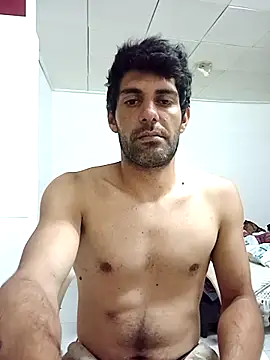 Snapshot of Elcapri94 chatting on 24, 10, 2025 Elcapri94 online show from 24, 10, 2025