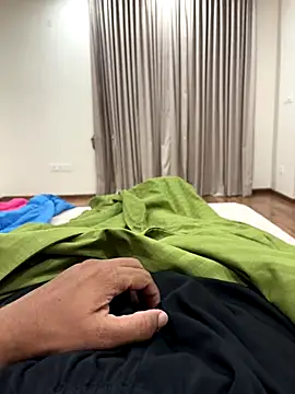 Raj3090 online show from 25, 11, 2025