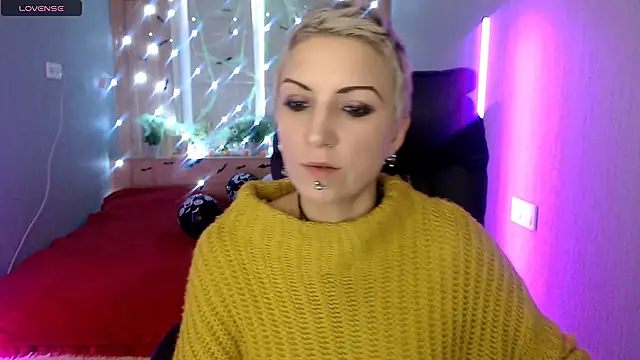 Snapshot of Sweet-n-Strong chatting on 9, 11, 2025 Sweet-n-Strong online show from 9, 11, 2025