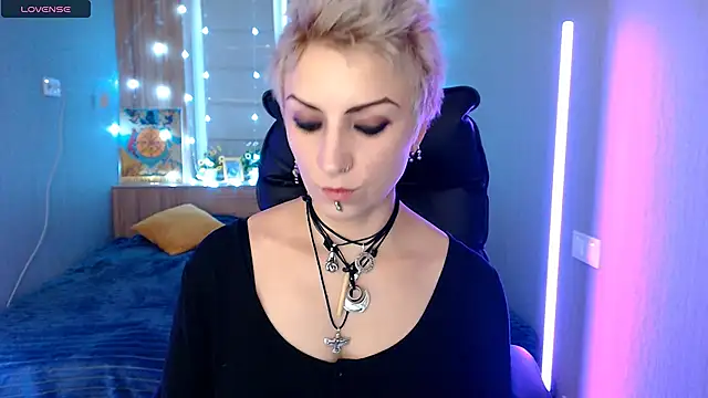 Snapshot of Sweet-n-Strong chatting on 2, 12, 2025 Sweet-n-Strong online show from 2, 12, 2025