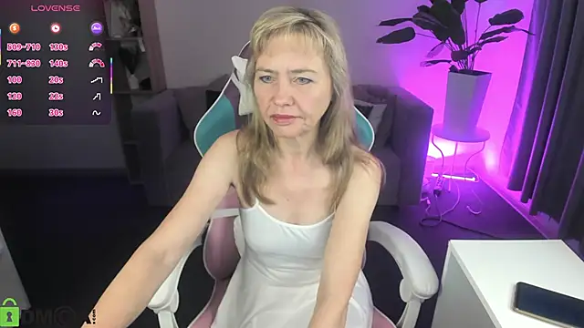 Snapshot of Carla_Vogue chatting on 22, 2, 2026 Carla Vogue online show from 22, 2, 2026