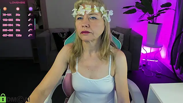 Snapshot of Carla_Vogue chatting on 23, 2, 2026 Carla Vogue online show from 23, 2, 2026