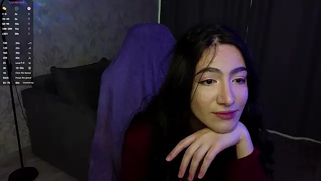 Mulan Lo online show from 7, 4, 2026