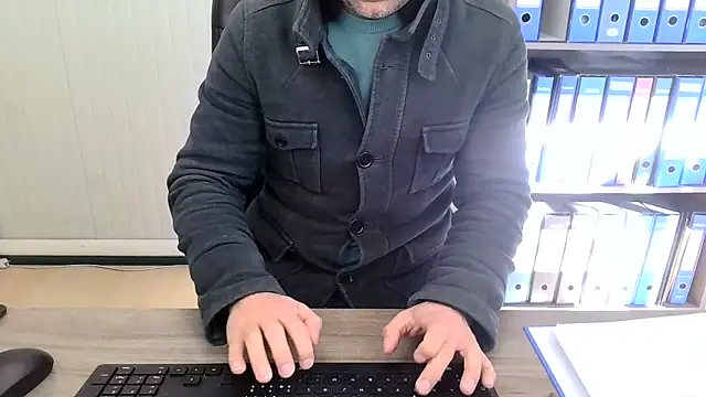 Evasionee online show from 25, 2, 2026