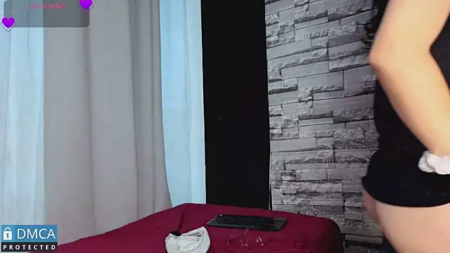 eva delight  online show from 19, 5, 2026