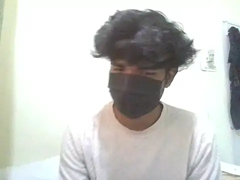 Snapshot of kriZ08 chatting on 16, 5, 2026 kriZ08 online show from 16, 5, 2026