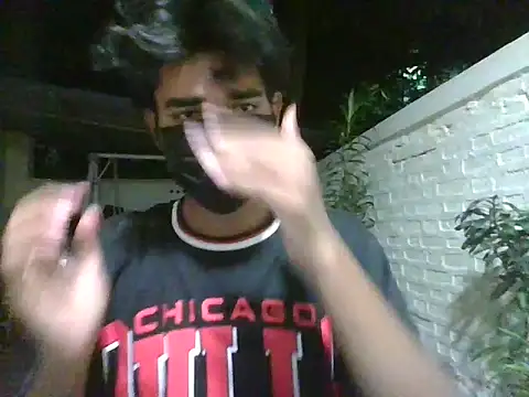 Snapshot of kriZ08 chatting on 26, 5, 2026 kriZ08 online show from 26, 5, 2026