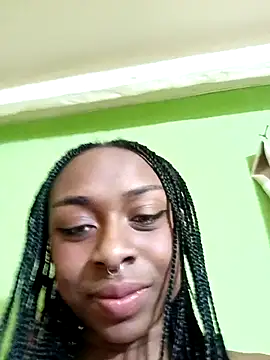 Snapshot of blue_velvett chatting on 24, 10, 2025 blue velvett online show from 24, 10, 2025