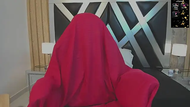 Snapshot of CloePerson chatting on 13, 3, 2026 CloePerson online show from 13, 3, 2026